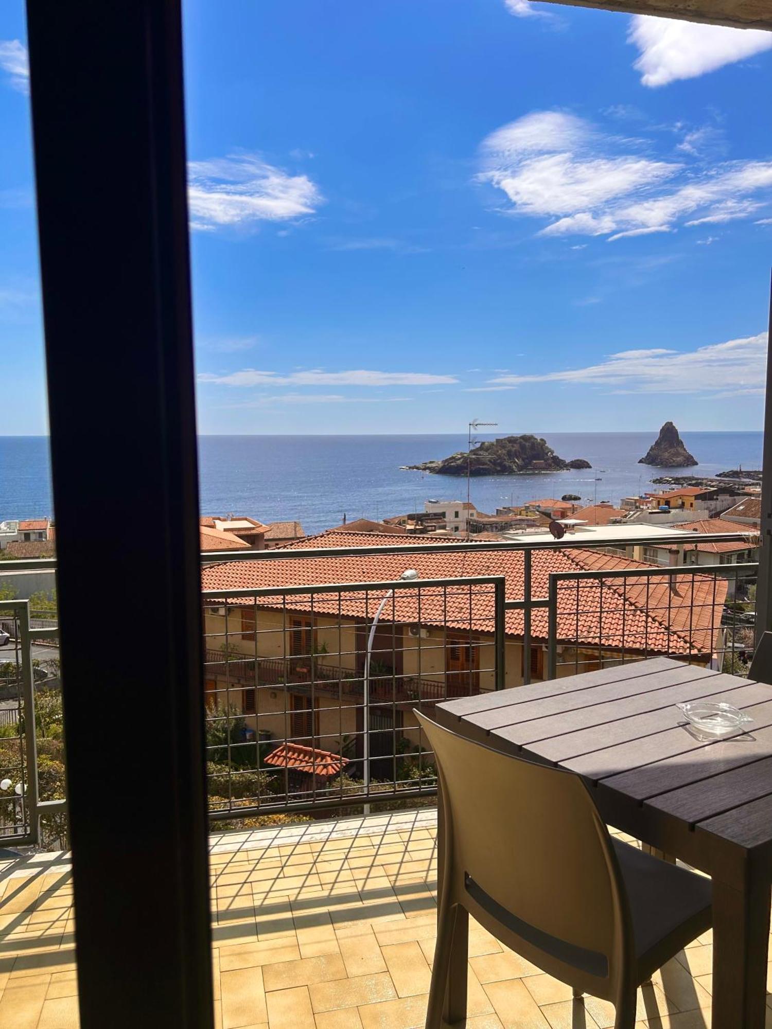 Hotel Lachea Aci Trezza Εξωτερικό φωτογραφία