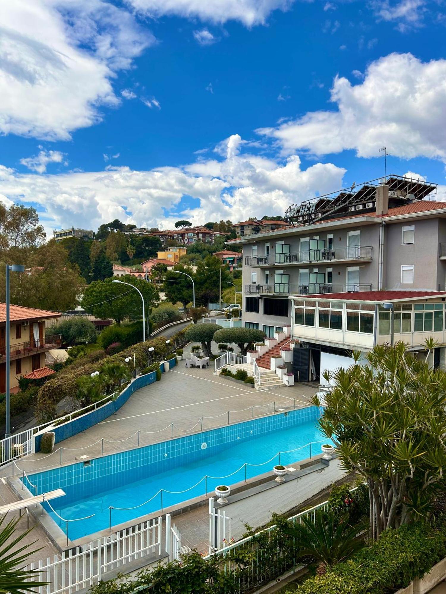 Hotel Lachea Aci Trezza Εξωτερικό φωτογραφία