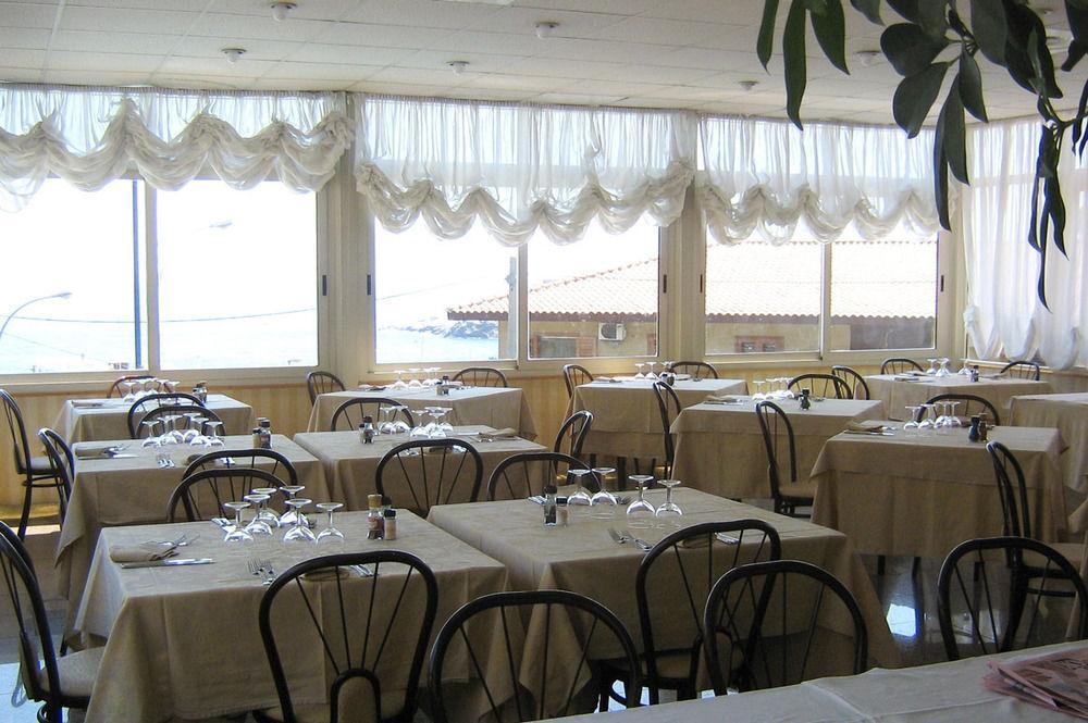 Hotel Lachea Aci Trezza Εξωτερικό φωτογραφία